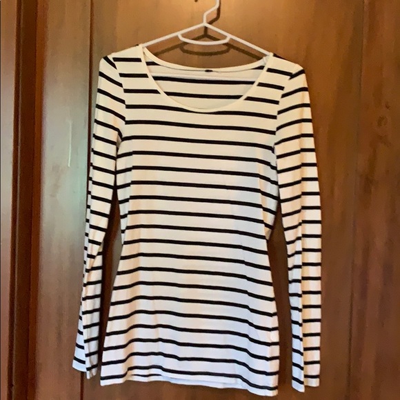 Tops - Classic T-shirt